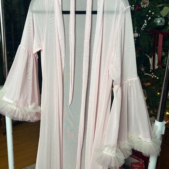 Pink Trunslucent Robe - Picture 3 of 3
